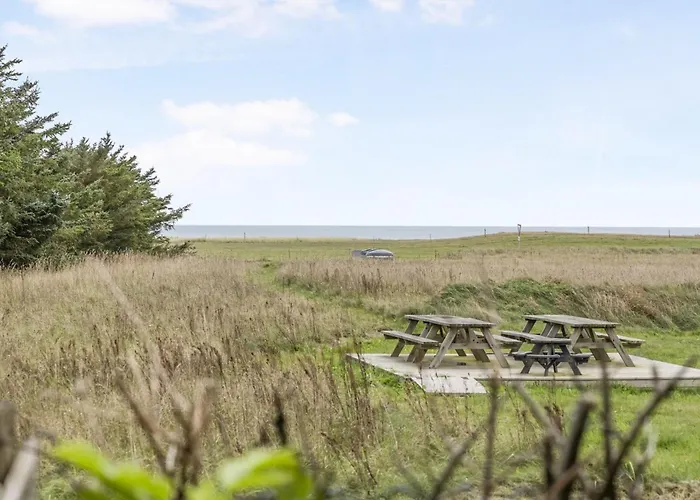 Into - 400m From The Sea By Interhome